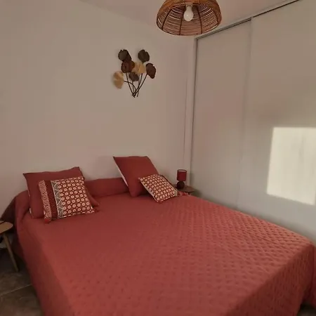 Petite Maison En Pierre * Afa